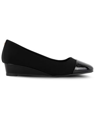 Women's Junelle Cap Toe Wedge Flats