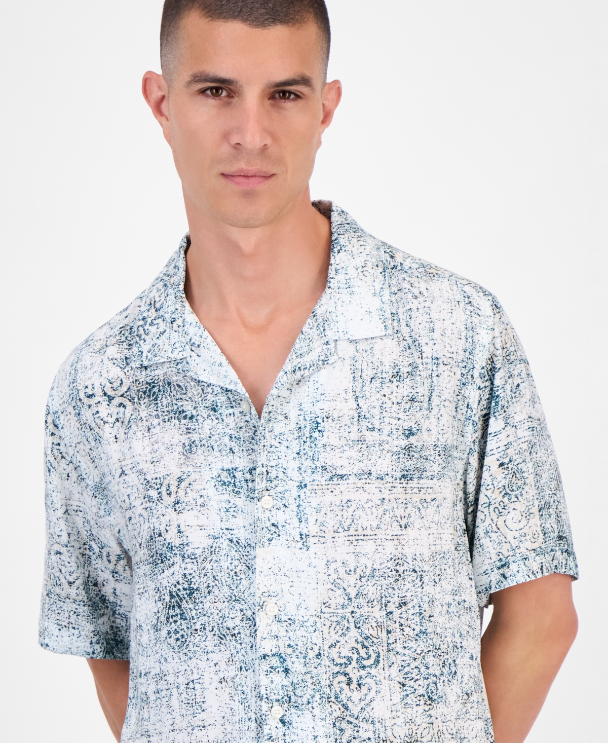 Guess Short Sleeve Paisley Button-front Camp Shirt In Multi