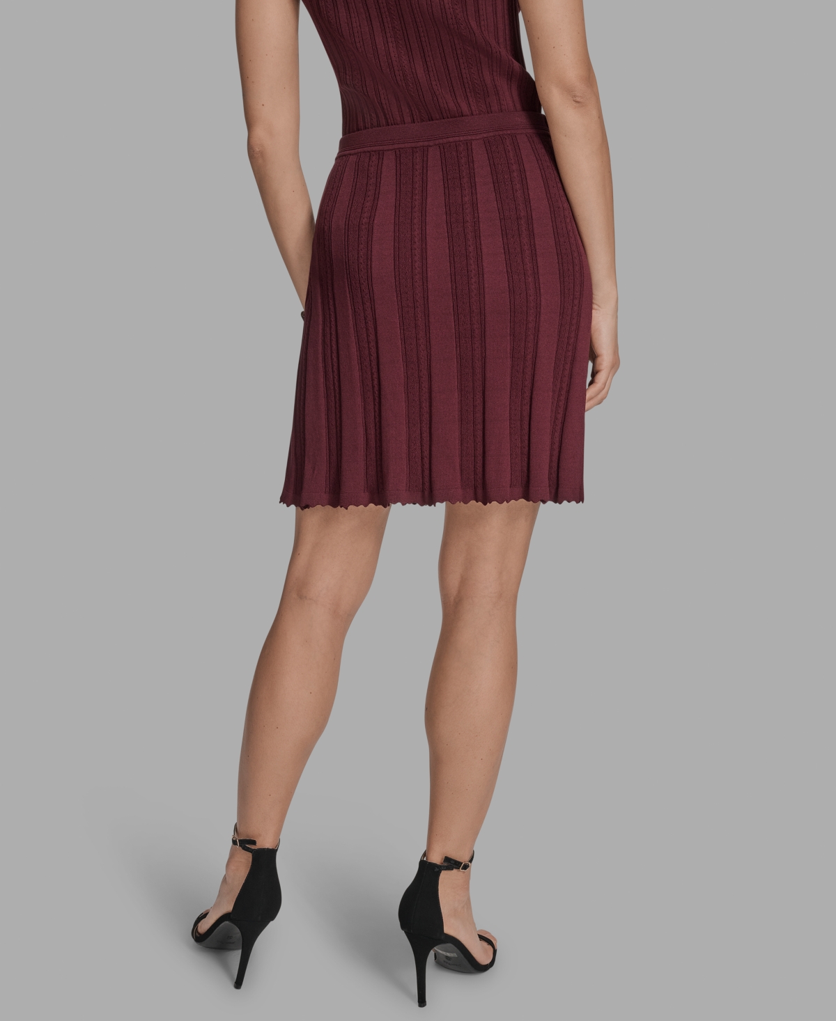 Bcbg Women's Textured-knit Mini Skirt In Burgundy