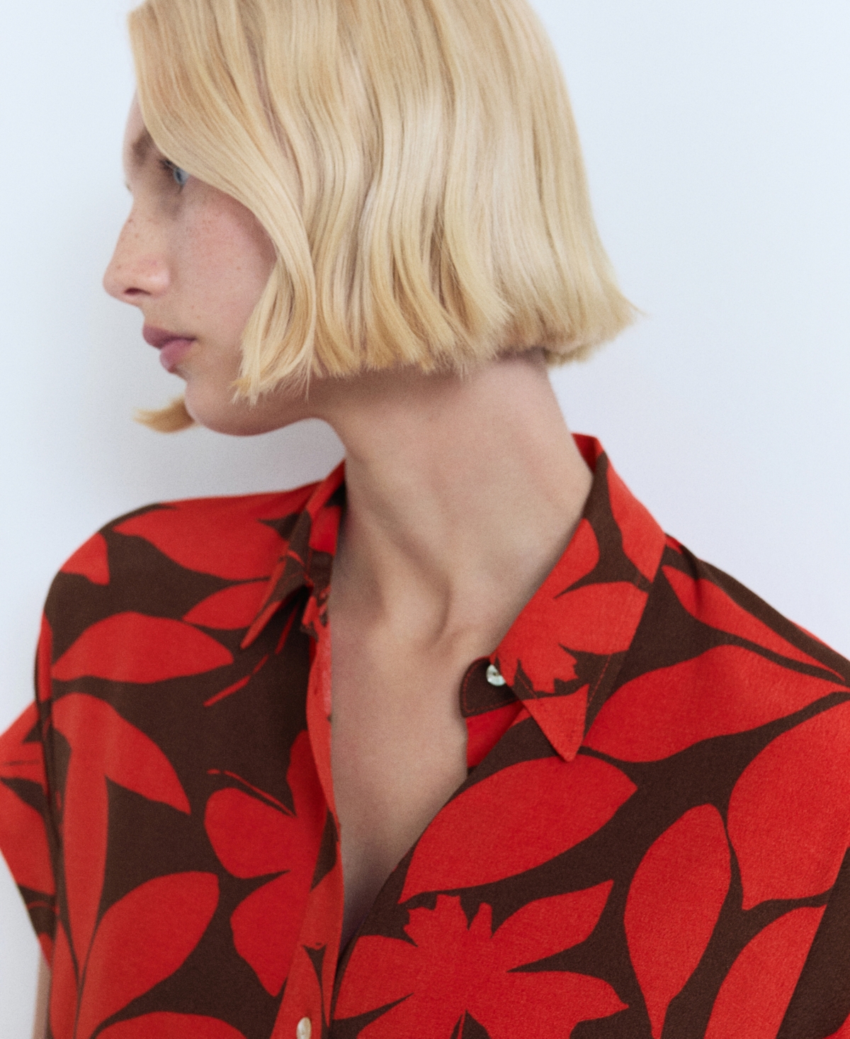 Mango Floral Short Sleeve Button-up Shirt In Red