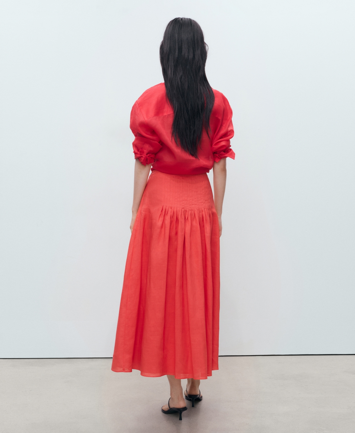 Mango Pleated Ramie Midi Skirt In Red