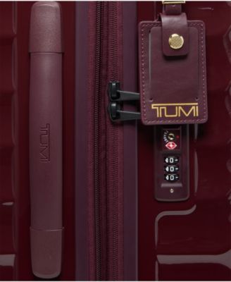 21.8" International Expandable Carry-On Spinner