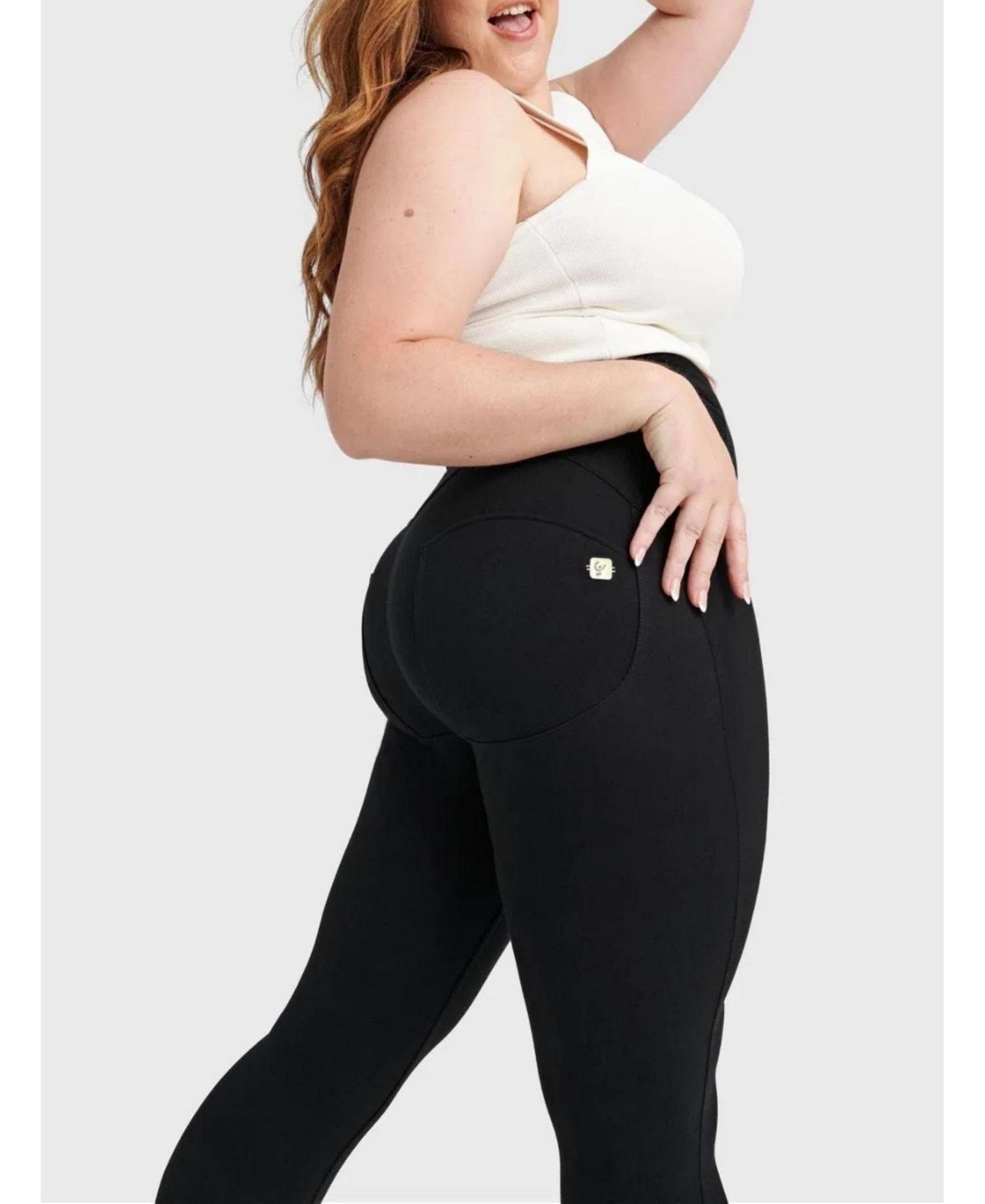 Women's Curvy High-Rise Sculpting Skinny Pants