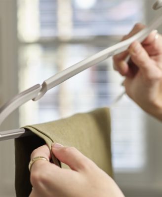 Orderly Anti-tangle Clothes Hangers, 20 Pack