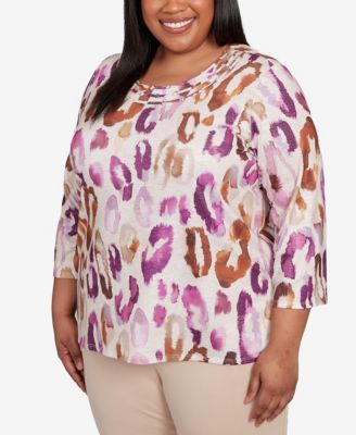 Plus Size Urban Legend Dramatic Animal Three Quarter Sleeve Top