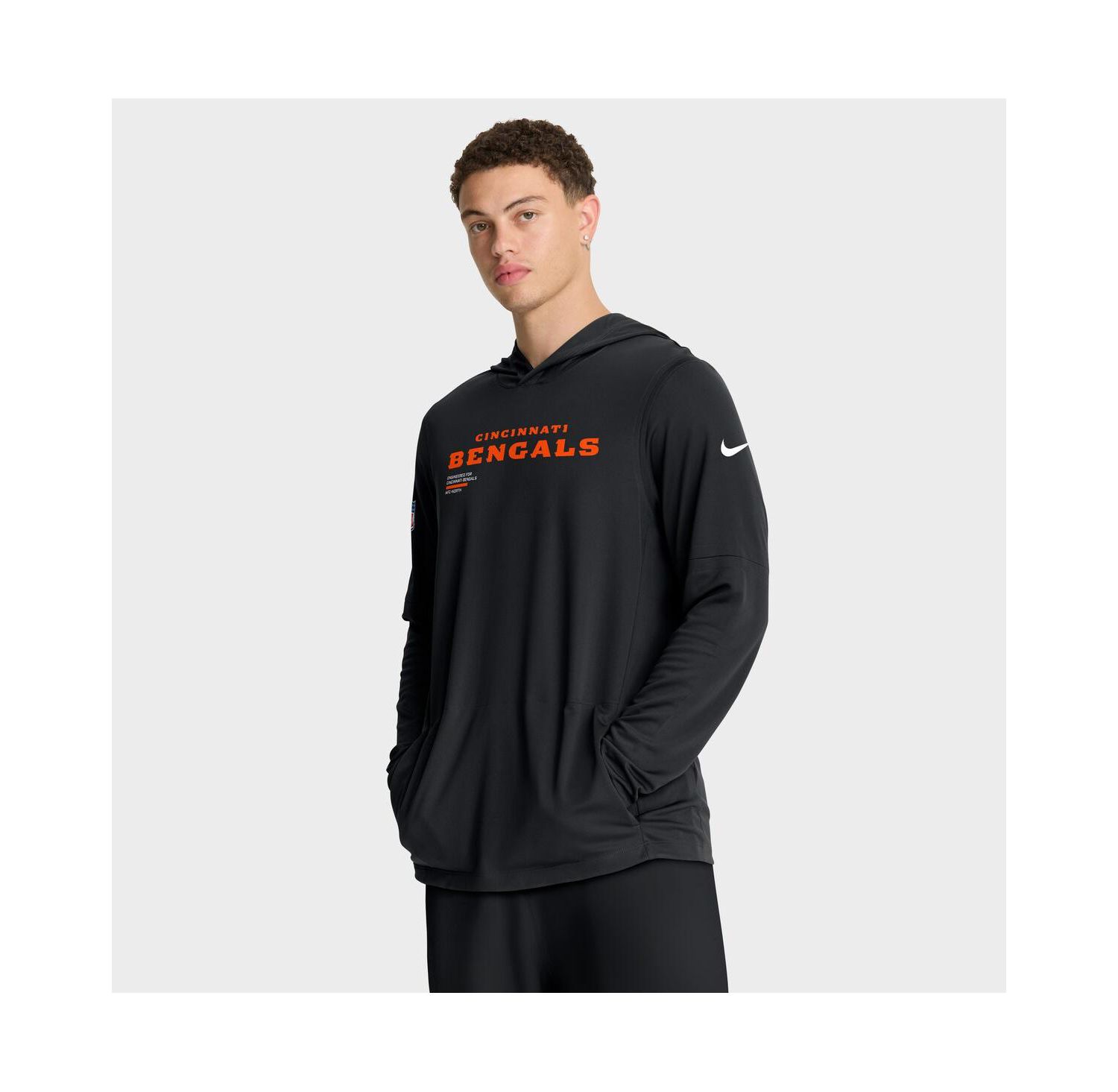 Men's Black Cincinnati Bengals Sideline Pure Fury Performance Long Sleeve Hoodie T-Shirt