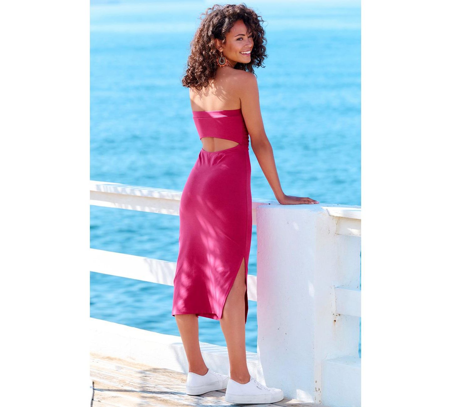 Женское платье LASCANA Cotton Strapless Back Cutout Column Bandeau Midi, цвет: Фуксия — фото 4