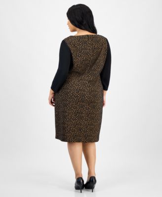 Plus Size Animal Print 3/4-Sleeve Sheath Dress
