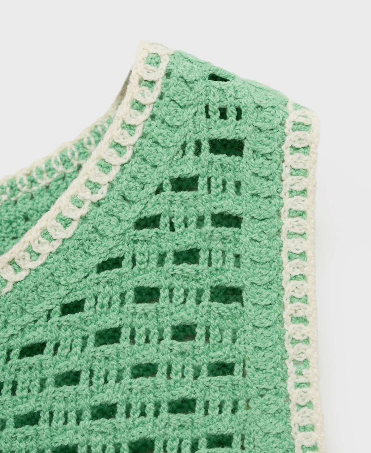 Mango Floral Scallop Crochet Tank In Green