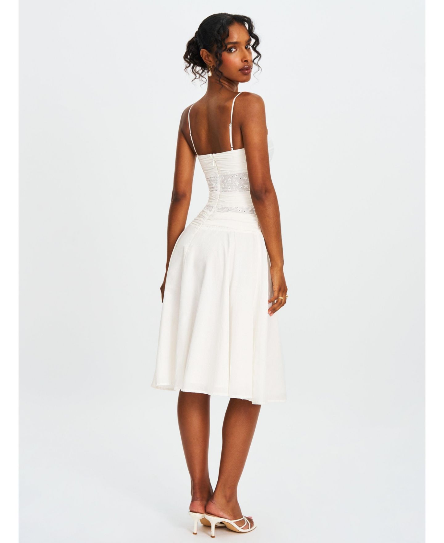 Женское платье Miss Circle Maelis White Eyelet Drop Waist Cotton Midi, цвет: Белый — фото 7