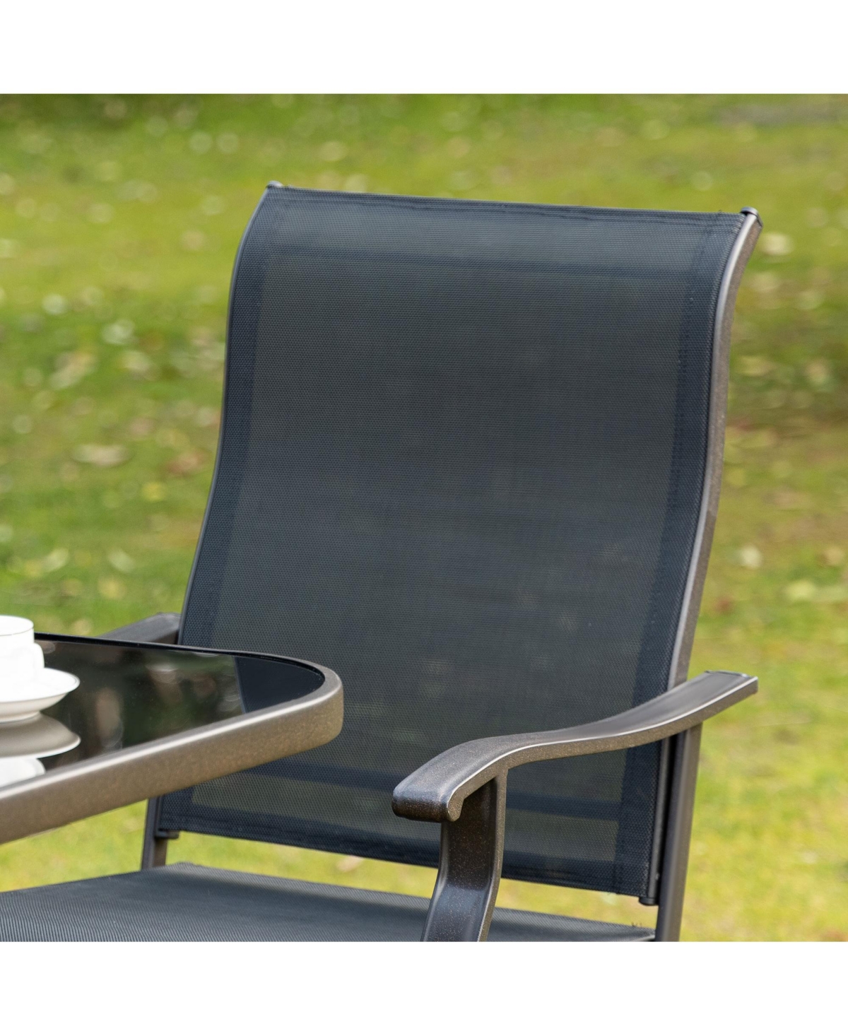 Outsunny Set of 2 Outdoor Swivel Bar Stools for Backyard Balcony Poolside