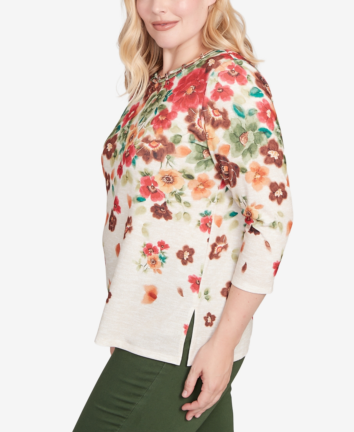 Alfred Dunner Petite Mount Laurel Floral Detailed Neck Top In Multi
