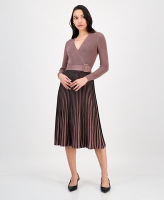 Robbie Bee - Women's Two-Tone Belted Sweater Dress