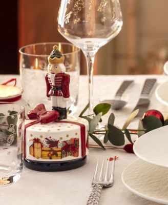 Villeroy & Boch Nostalgic Melody Nutcracker Musical Figurine - Macy's