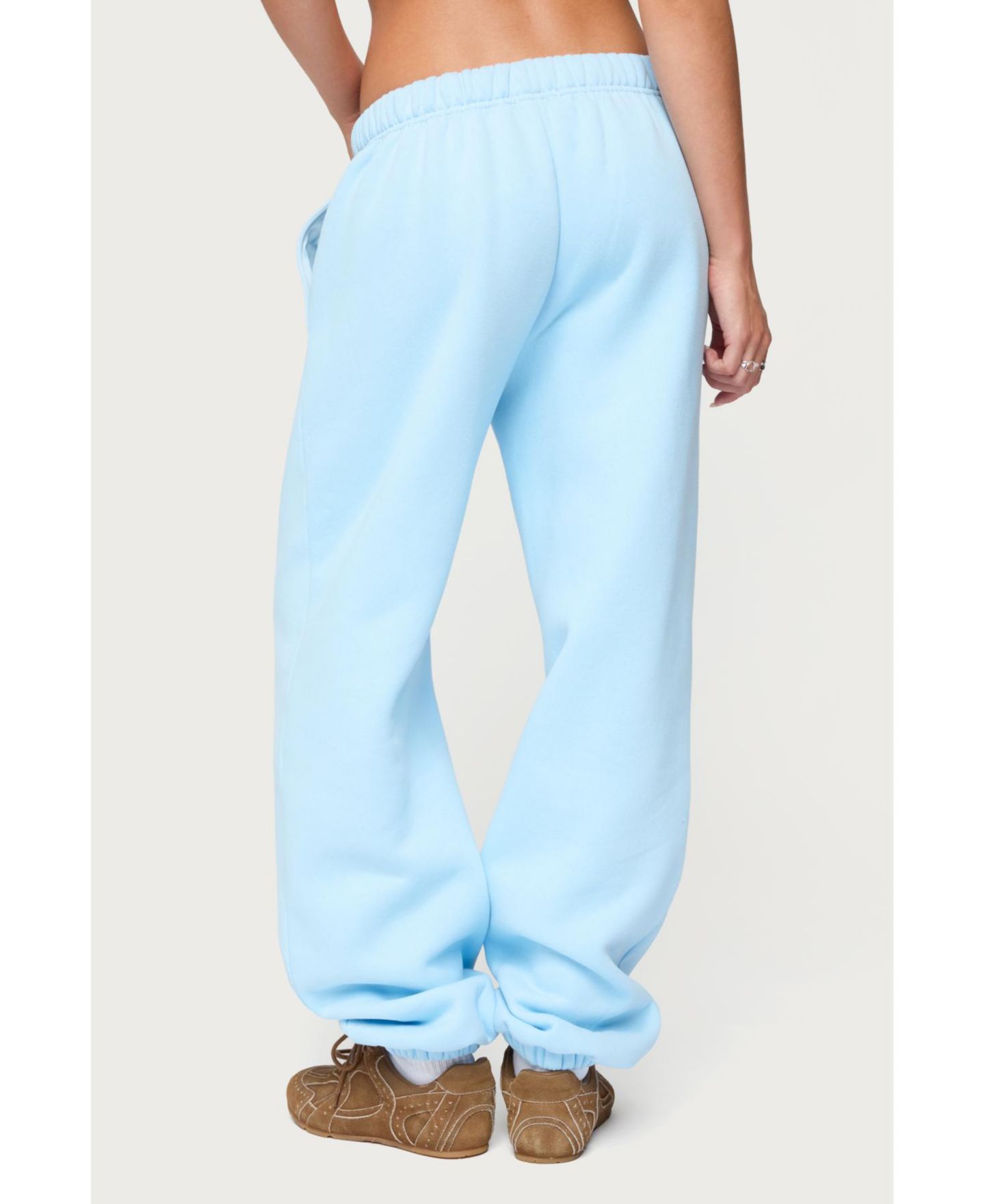 Женские брюки Edikted Call Me Sweatpants, цвет: Светлый синий — фото 2