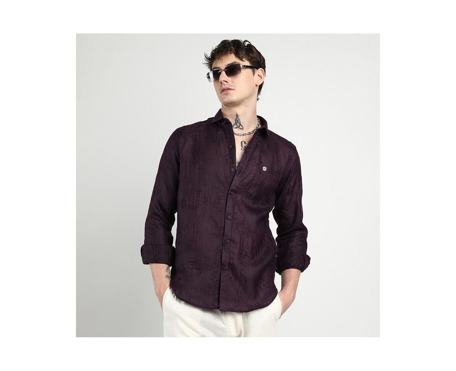Men's Embroidered One-Lined Shirt