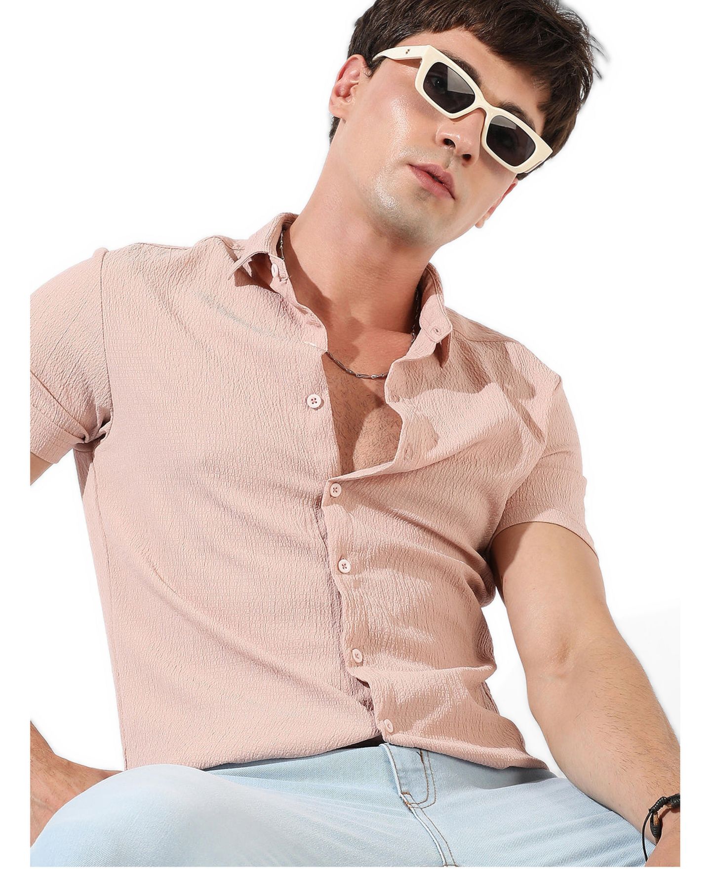 Мужская рубашка Cahoot Campus Sutra Peach Textured Regular Fit Casual, цвет: Розовый — фото 1