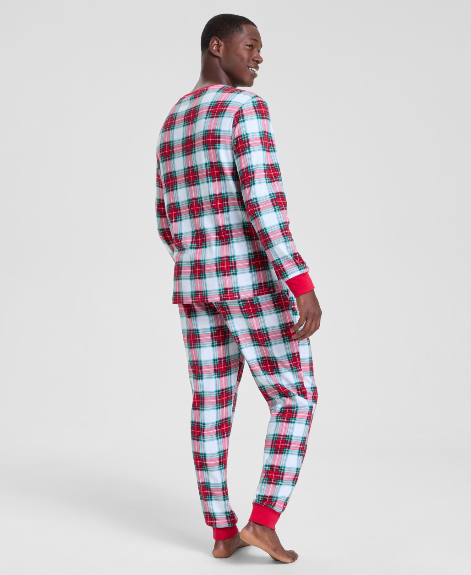 Men's Merry Plaid Crew Neck Matching Family Pajamas Set