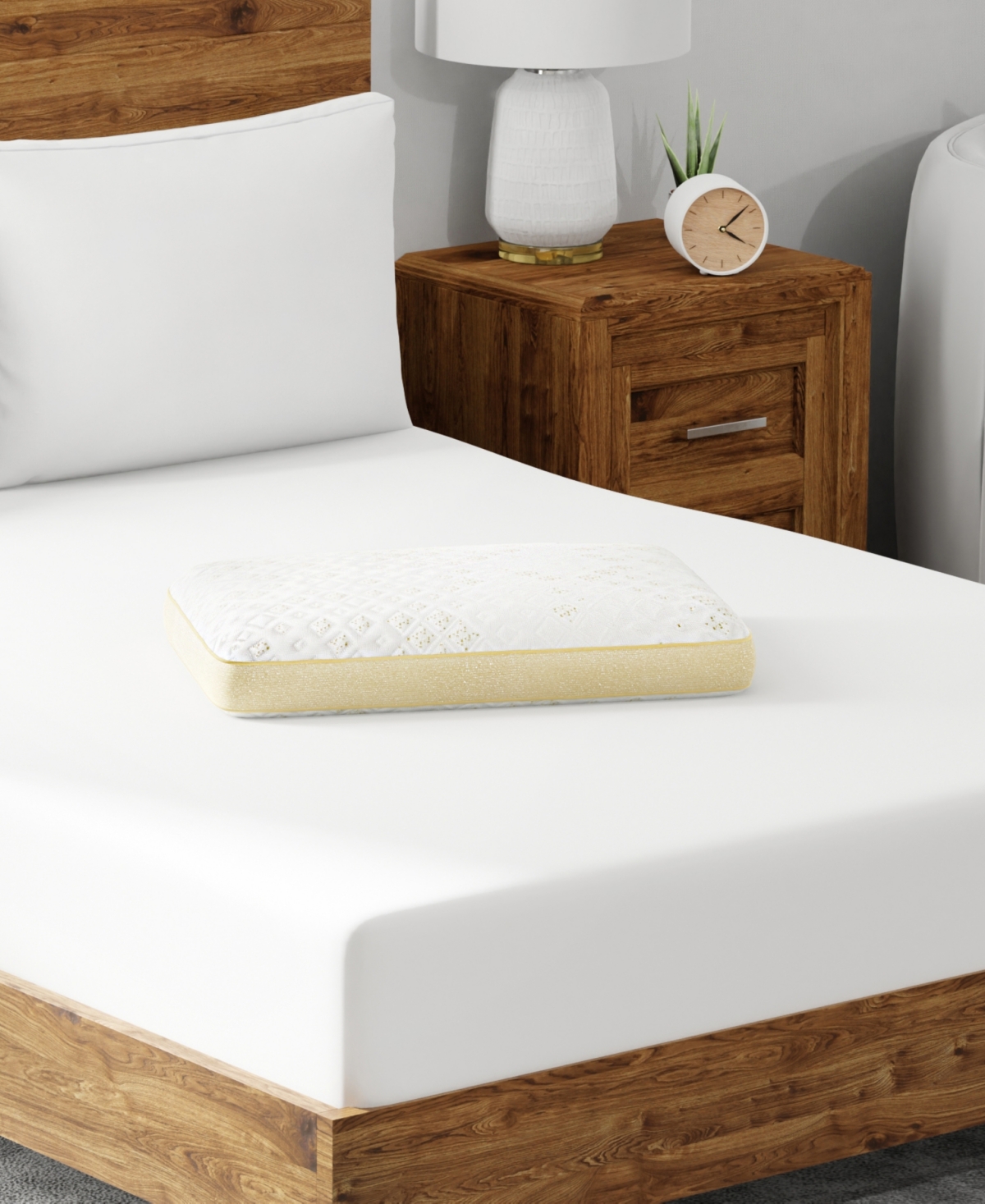 ProSleep Beautifully Cool Supreme Cooling Comfort Gusseted CuddlFoam Memory Foam Pillow