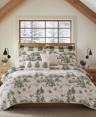 Winter Sleigh Ride Red 2-Pc. Sham Set, European