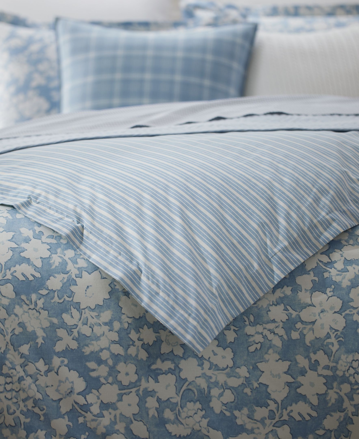 Lauren Ralph Heather Reversible 3-Pc. Duvet Cover Set