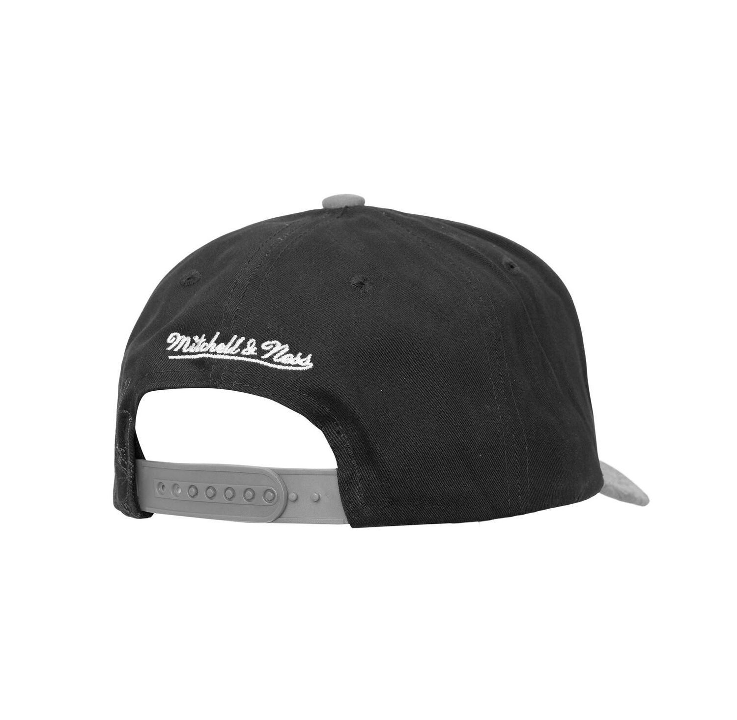 Men's Black/Gray San Antonio Spurs May Flowers Adjustable Hat