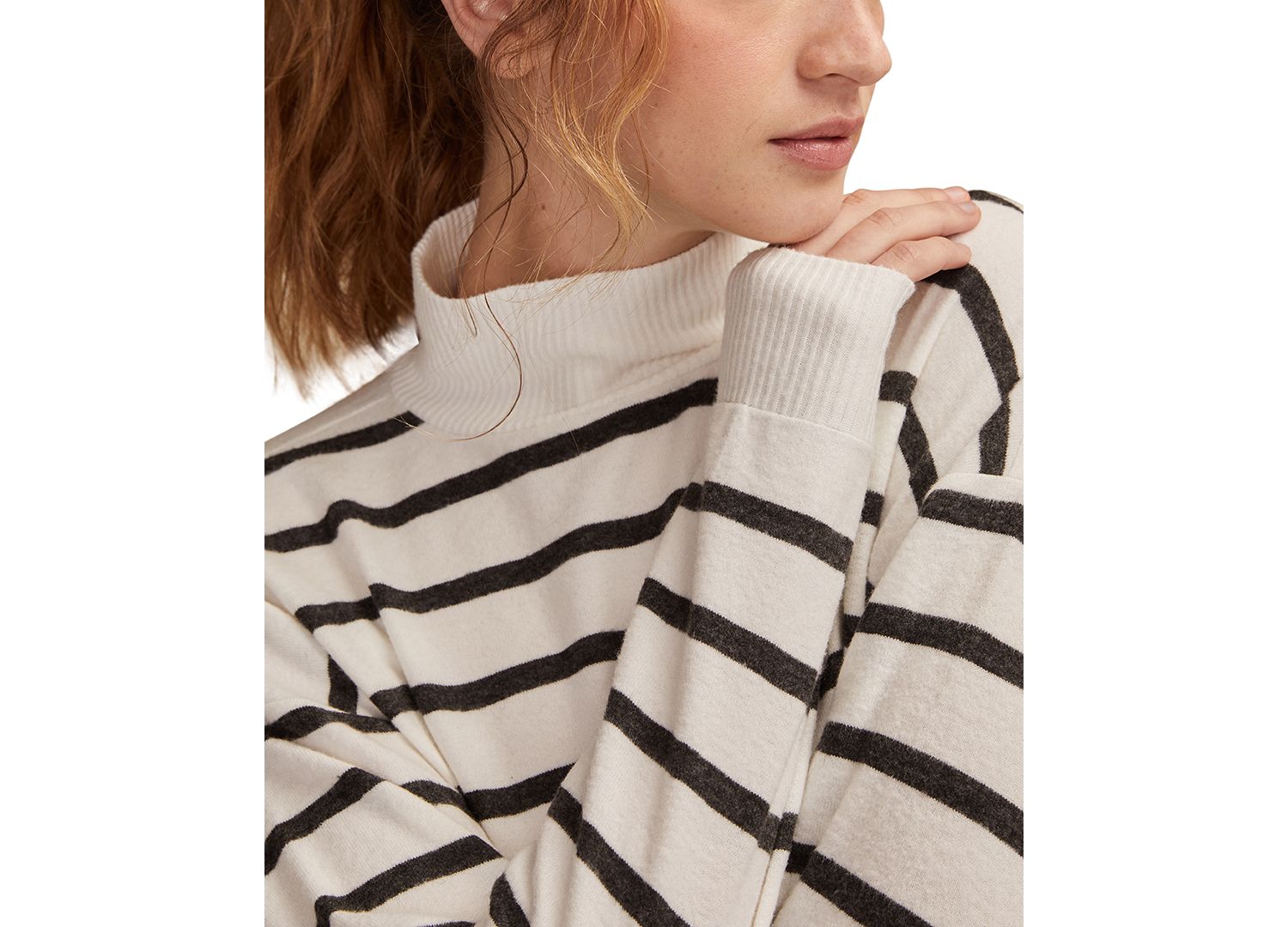 Women's Cloud Mock Neck Top