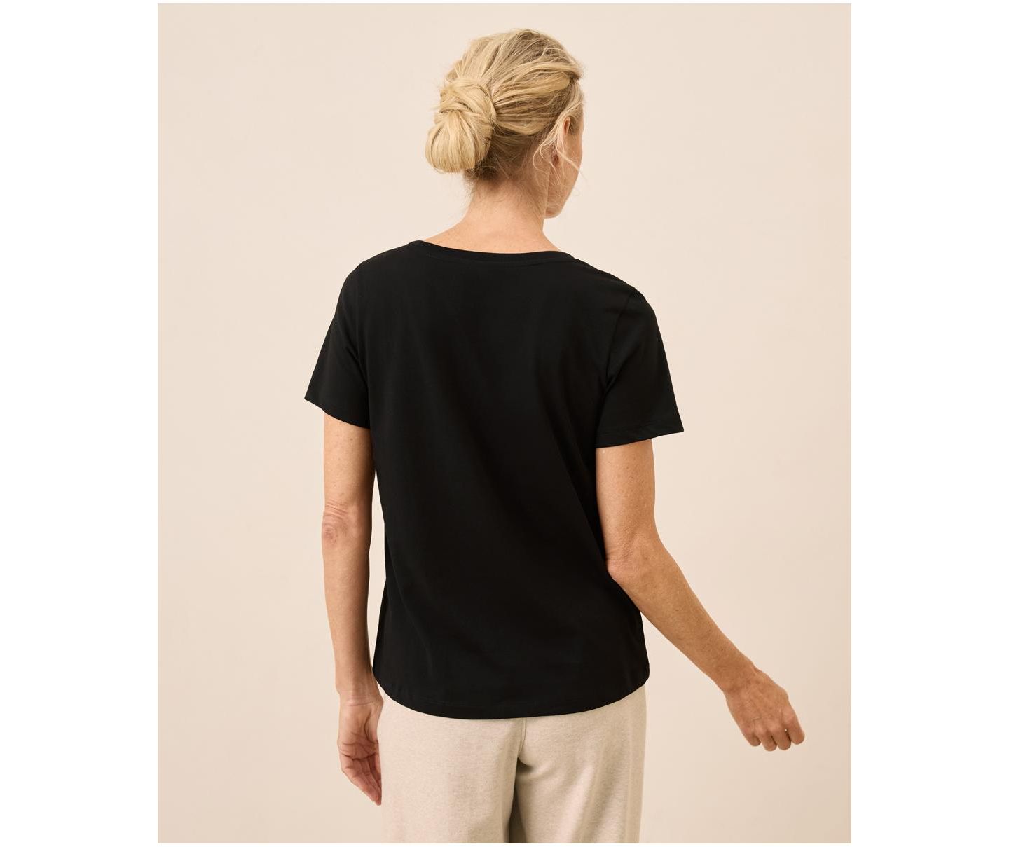 Женская футболка Pact Organic Cotton Softspun Scoop Neck, цвет: Чёрный — фото 5