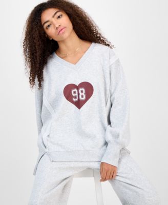 Juniors' Oversized Graphic Sweatshirt & High-Rise Fleece Pants