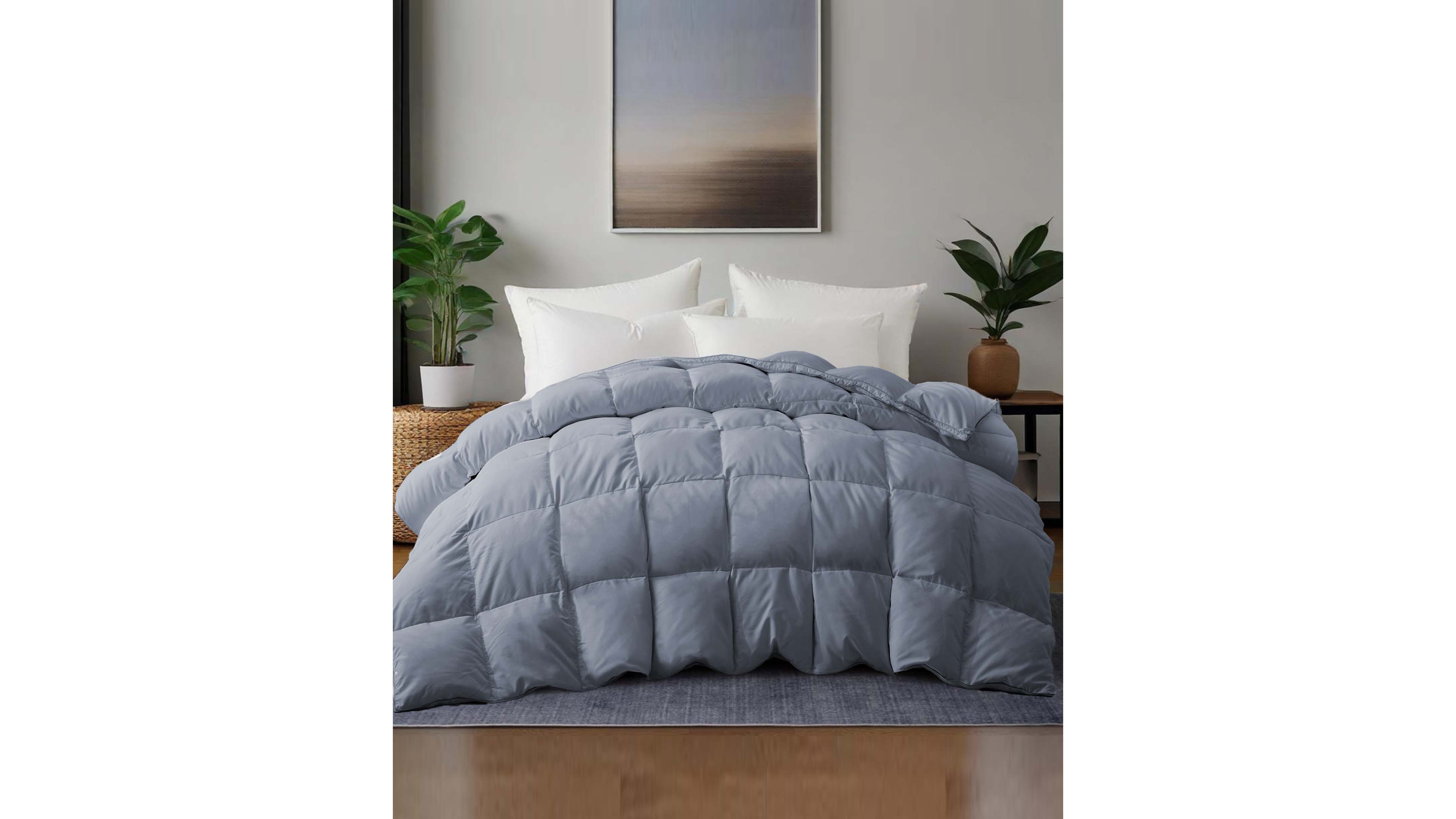 Unikome Cozy Medium Warmth Down Feather Fiber Comforter, King