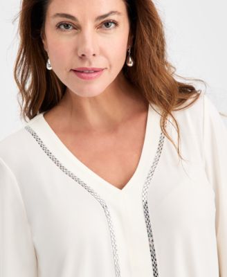 Petite Embellished V-Neck Knit Top