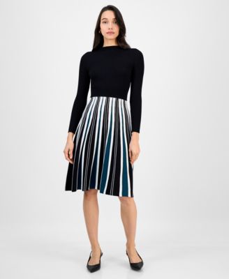 Robbie Bee - Petite Long-Sleeve Pleated-Skirt Sweater Dress