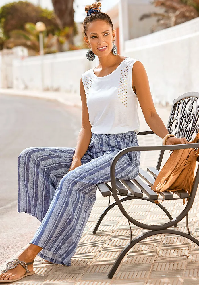 Women's Striped Wide Leg Smocked with Pockets Pants - thumbnail 4