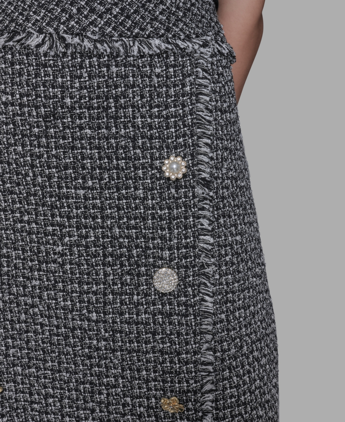 Karl Lagerfeld Women's Tweed Pencil Skirt In Black