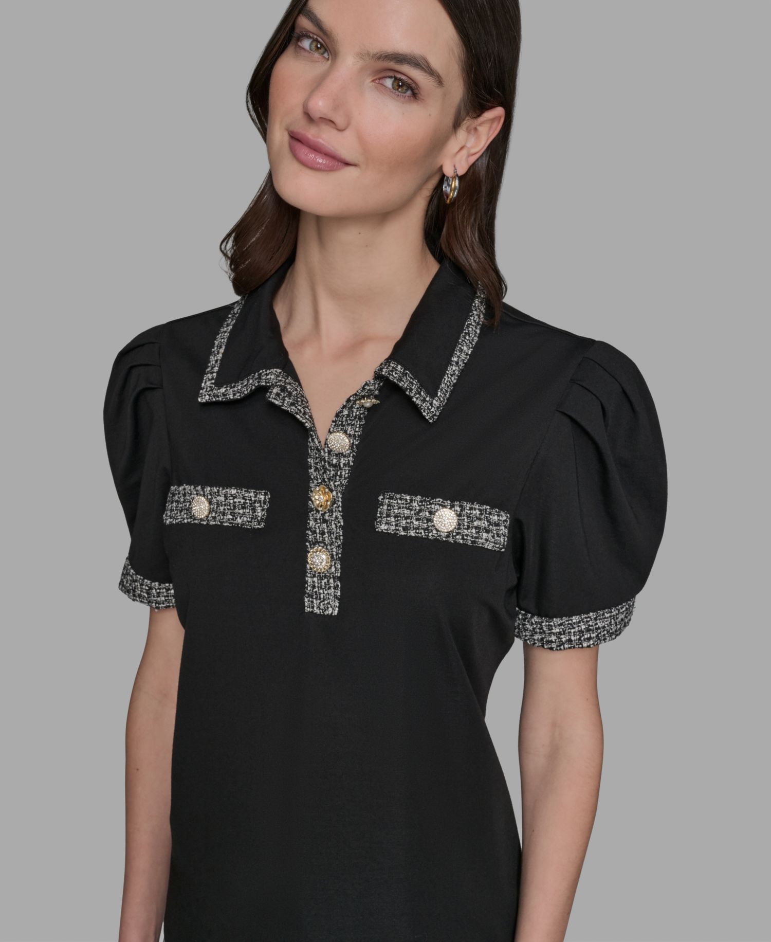 Women's Short Sleeve Tweed Trim Knit Top