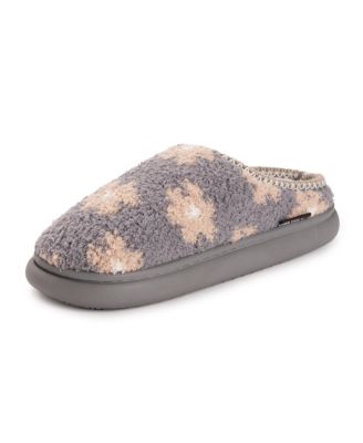 MUK LUKS