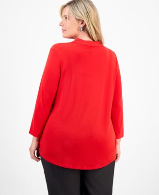 Plus Size Solid V-Neck 3/4-Sleeve Top