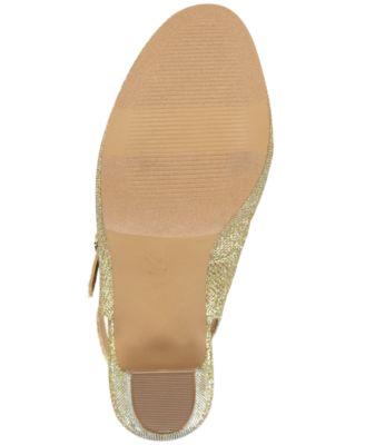 Women's Ciehna Round Toe Platform Pumps, Macy's Exclusive