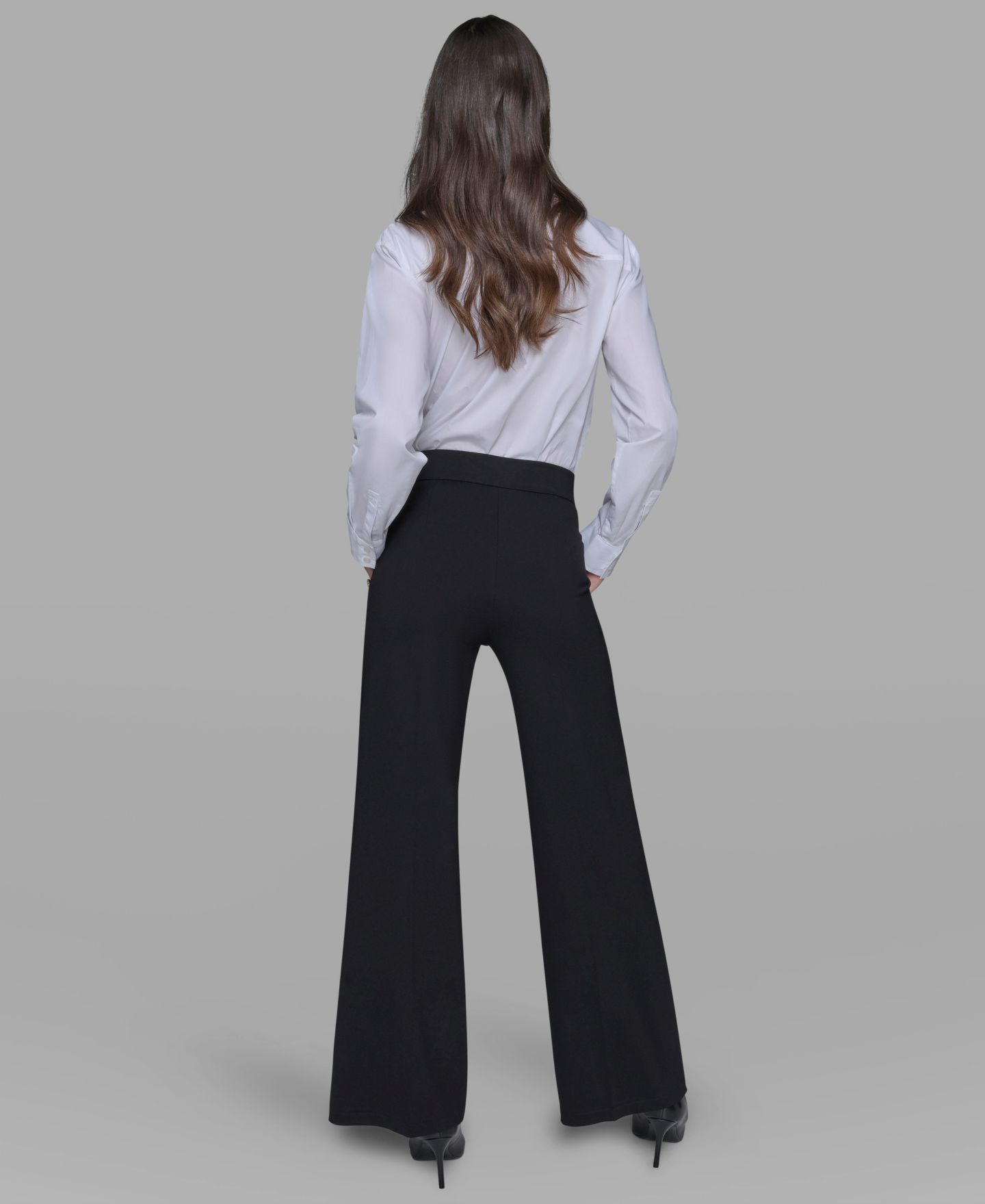 Женские брюки KARL LAGERFELD PARIS Petite Silky Straight-Leg Pull-On, цвет: Чёрный — фото 4