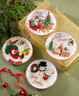 Santa's Retro Christmas Dessert Plates, Set of 4