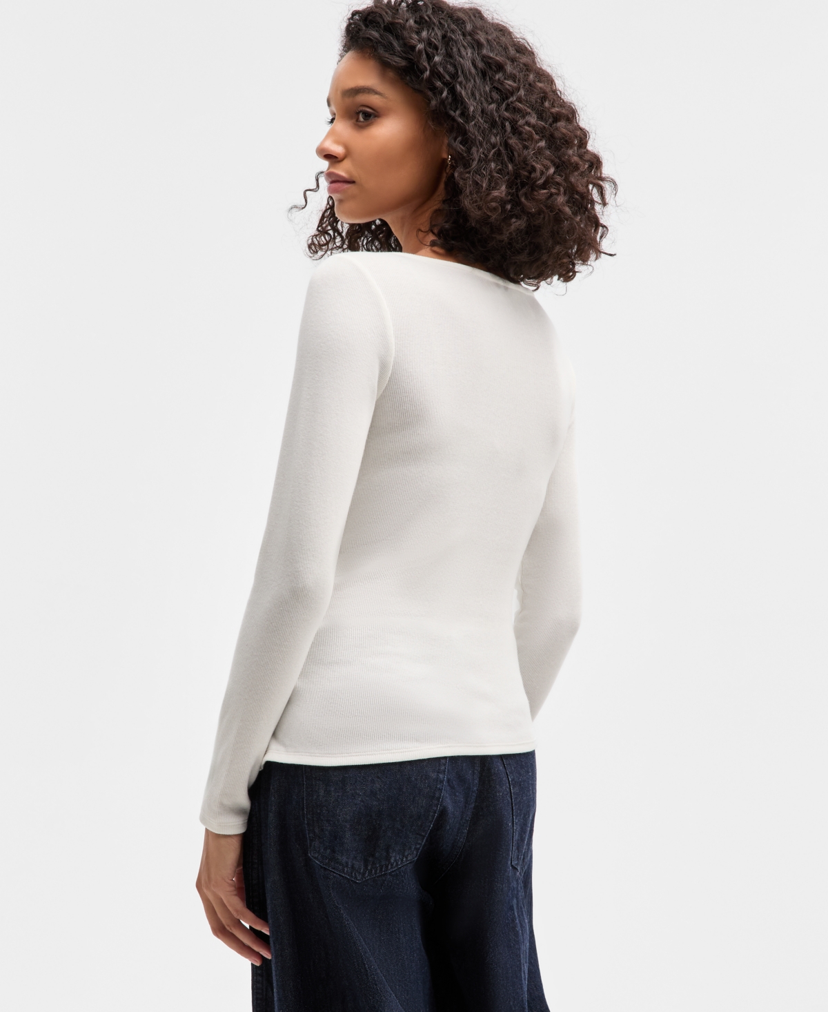 Madden Girl Juniors' Long-Sleeve Asymmetrical Boat-Neck Top