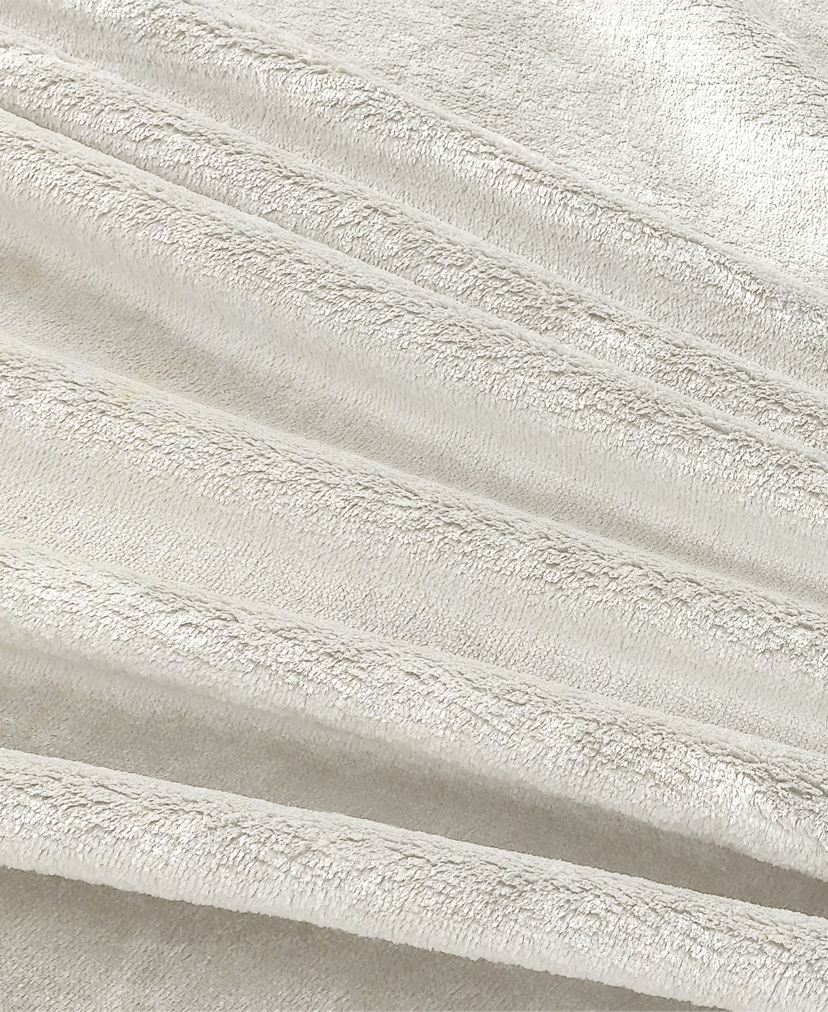 Chalet Decor Velvety Soft Plush Blanket, Full/queen In White