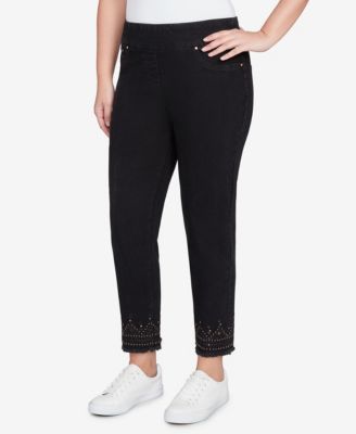 Petite Pull On Embroidered Hem Black Ankle Jeans