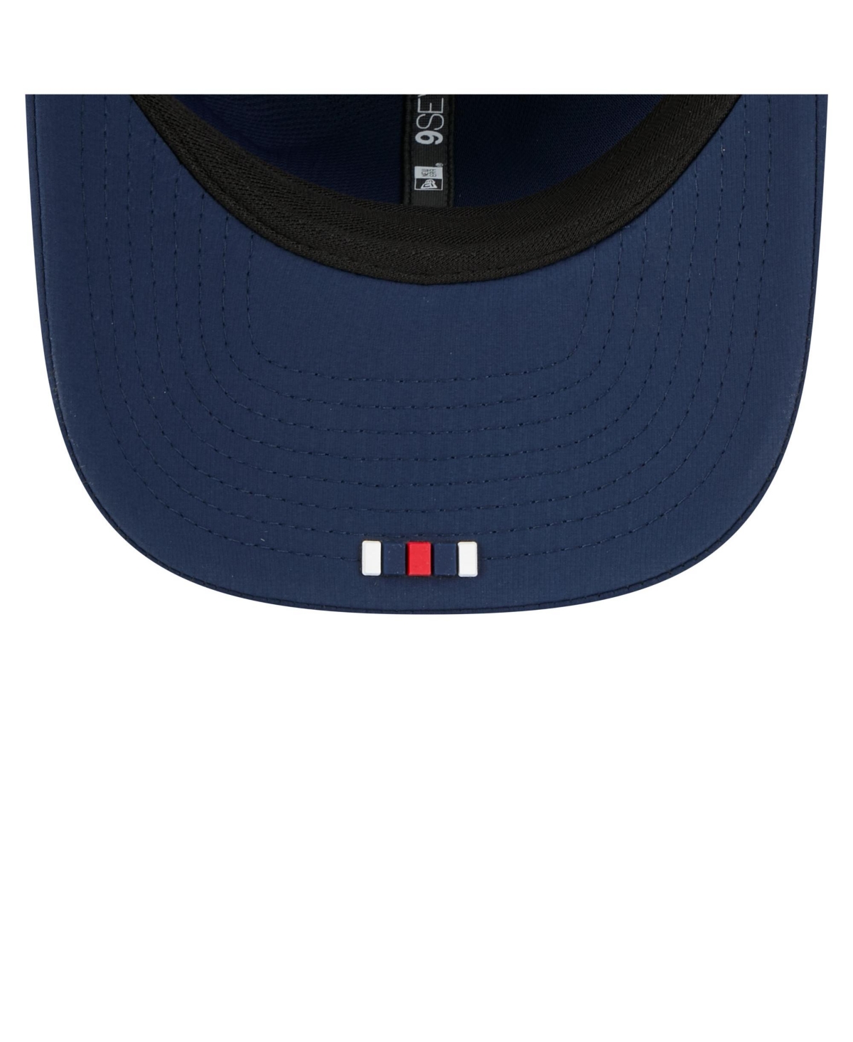 New Era Men's Navy New England Patriots 2025 Sideline 9seventy Trucker Adjustable Hat In Blue