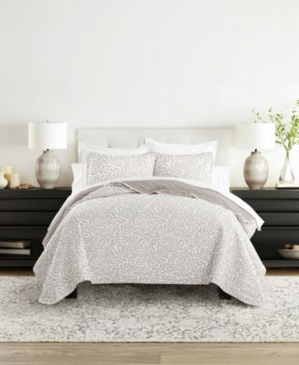 Tossed Ferns Reversible 3-Pc. Quilt Set, King/California King