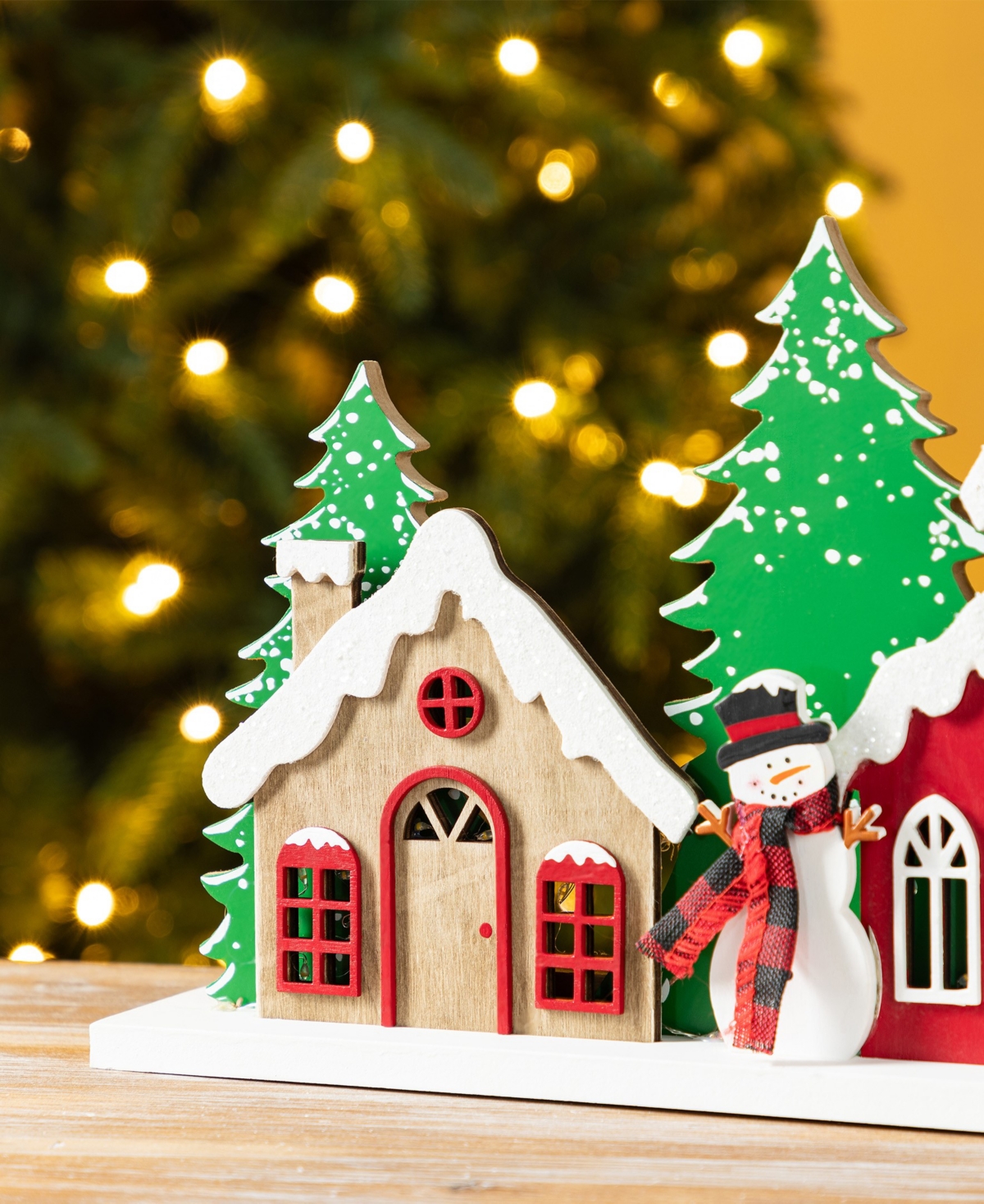 Glitzhome 20" Lighted Wooden Christmas Villages Table Decor In Multi