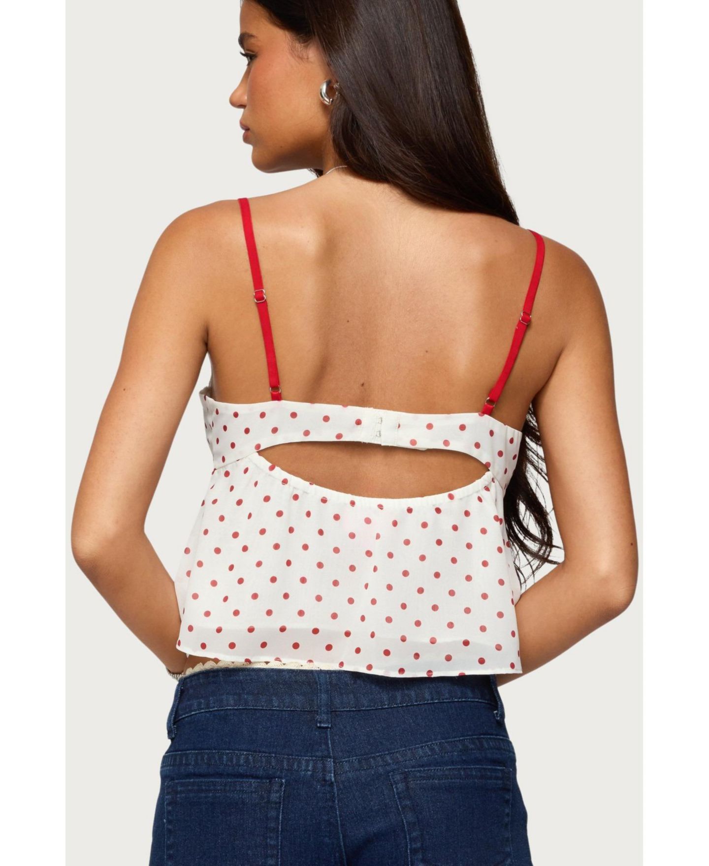 Женский топ Edikted Contrast Polka Dot Cupped Chiffon, цвет: Кремовый красный — фото 2
