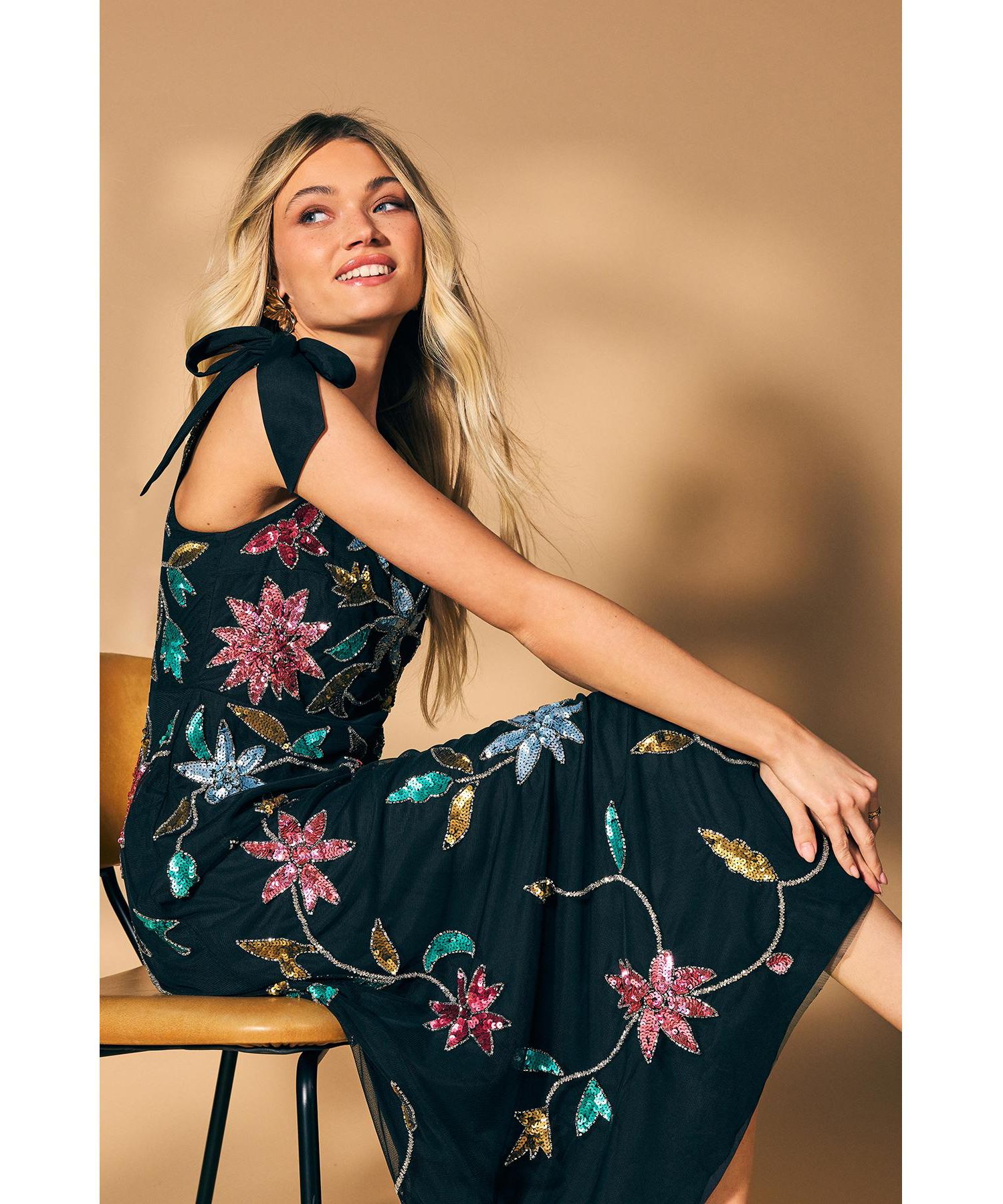 Women's Floral Embellished Split Midi Dress