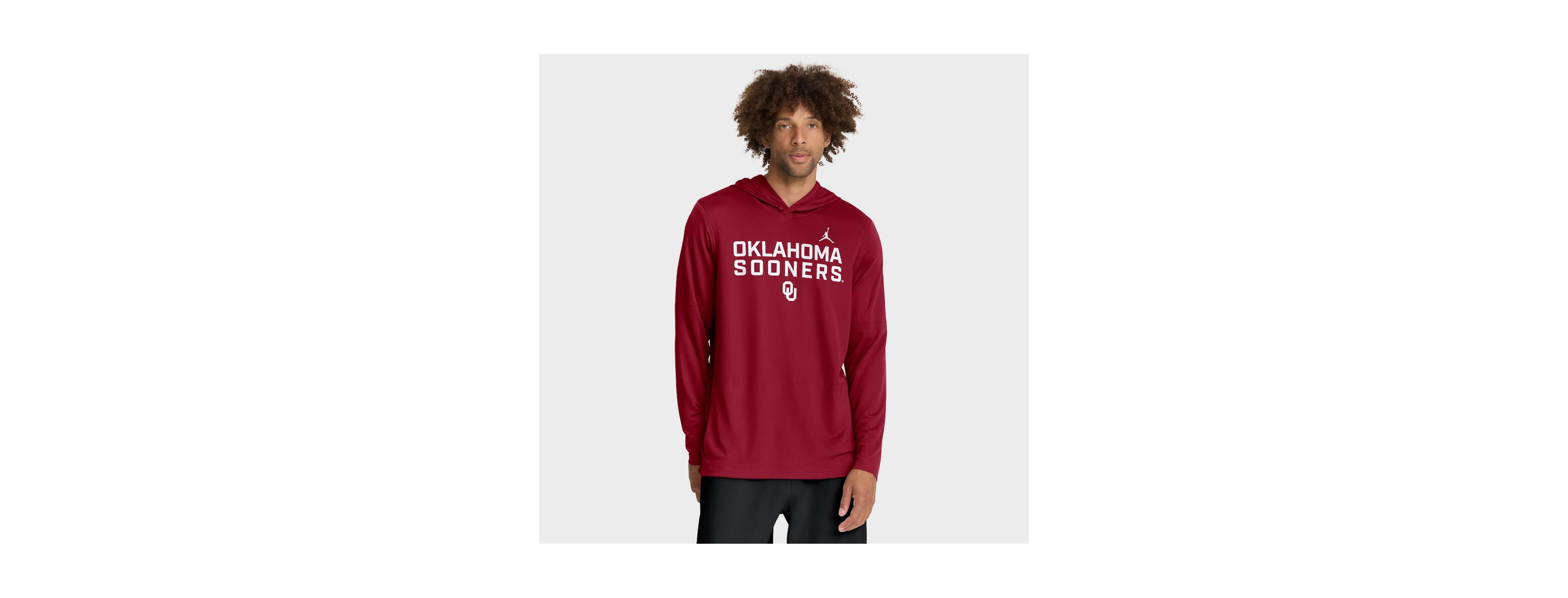 Jordan Men's Crimson Oklahoma Sooners 2025 Sideline Performance Long Sleeve Hoodie T-Shirt