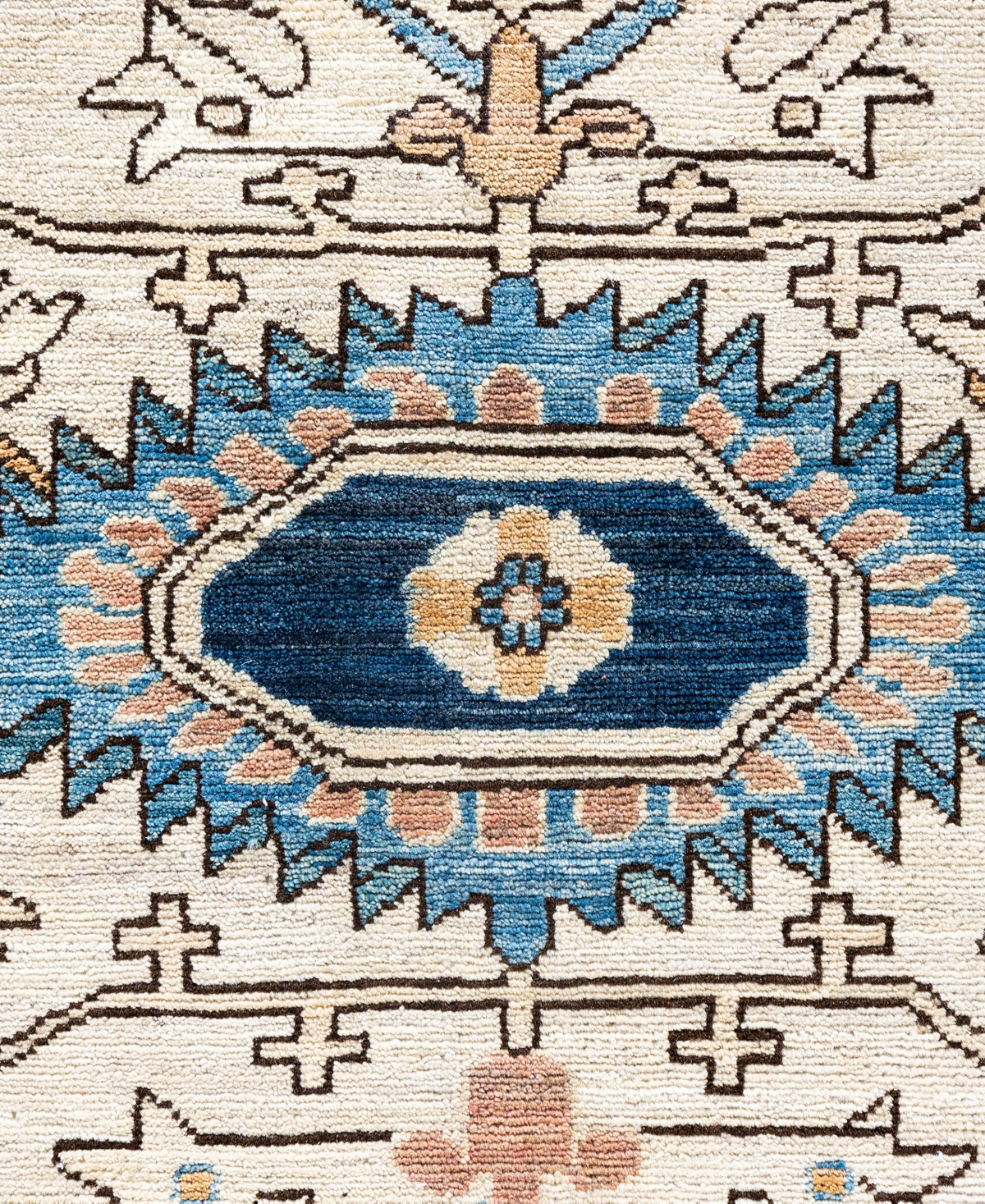 Adorn Hand Woven Rugs Serapi M0103-285 8'2"x9'9" Area Rug In White